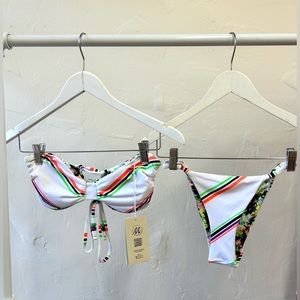 Medium Maaji reversible bikini top and bottom.